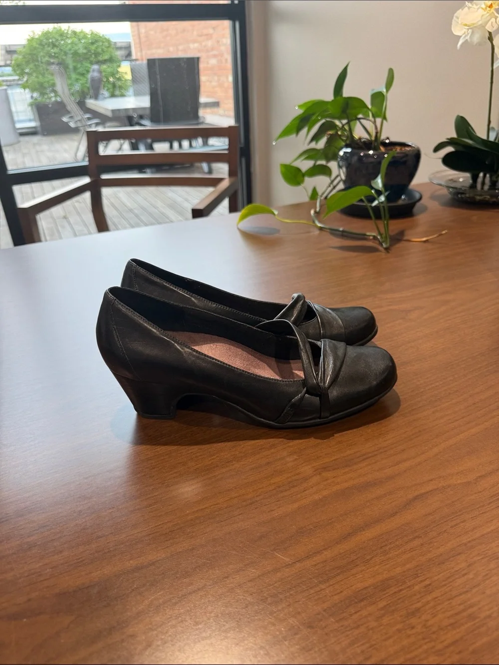 Women's Black Leather Slip-On Shoes